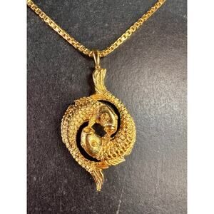 Vintage Monet Pisces Ouroboros Gold Tone Necklace 18 Inch